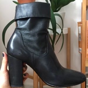 Black Leather Kenneth Cole Booties
